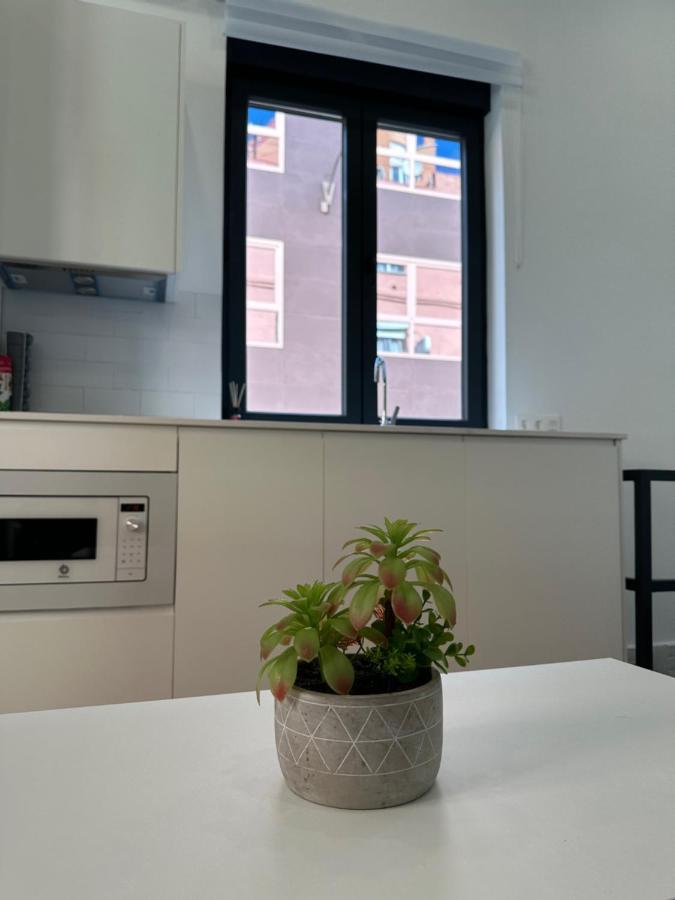 Apartamentos Bravo Murillo Madrid Exteriör bild